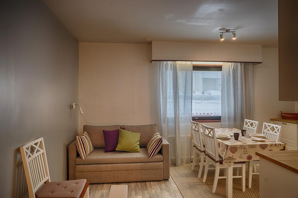 Guesthouse Borealis Apartments Rovaniemi Buitenkant foto