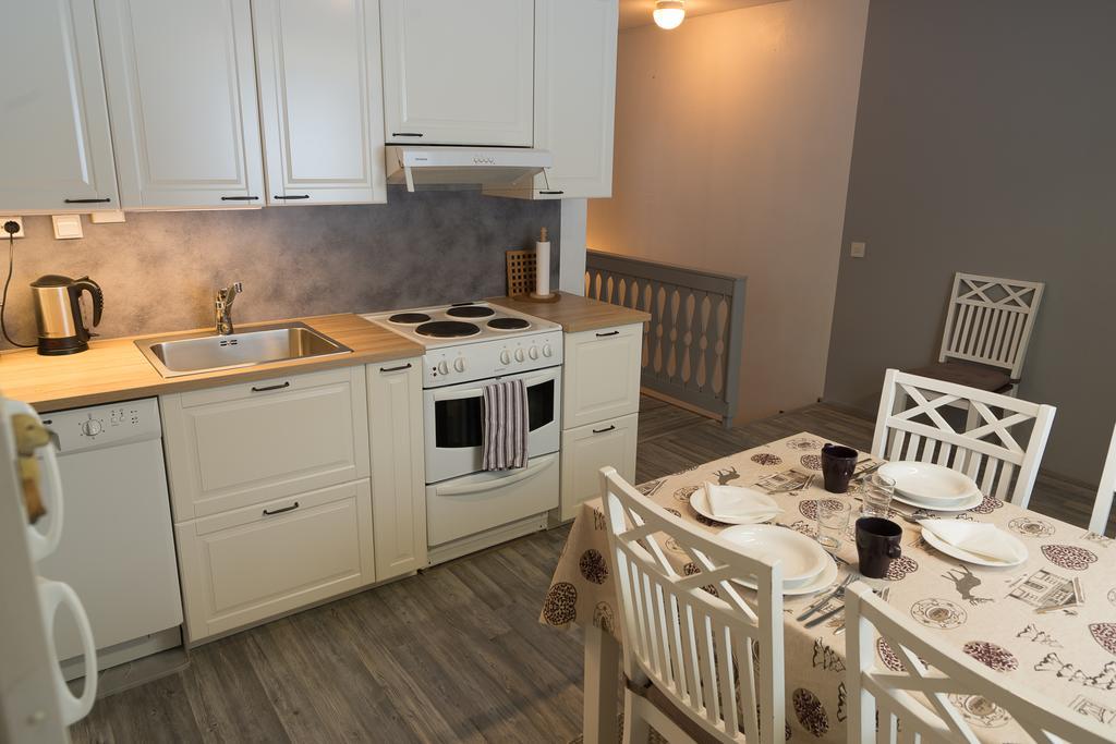 Guesthouse Borealis Apartments Rovaniemi Buitenkant foto